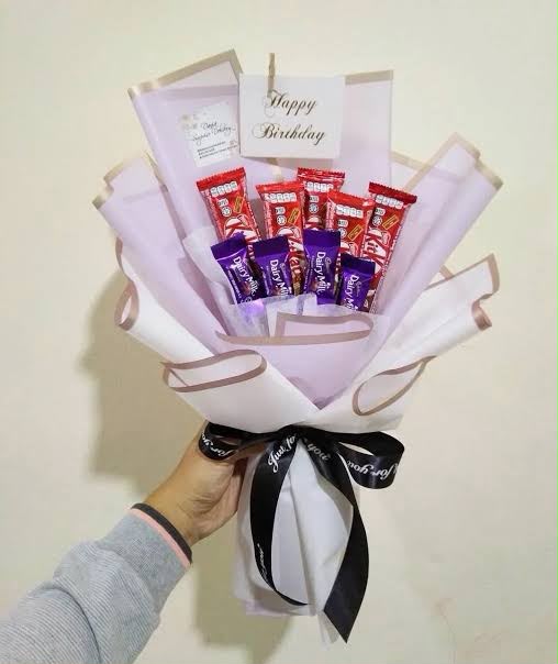 Chocolate Bouquet Item 10